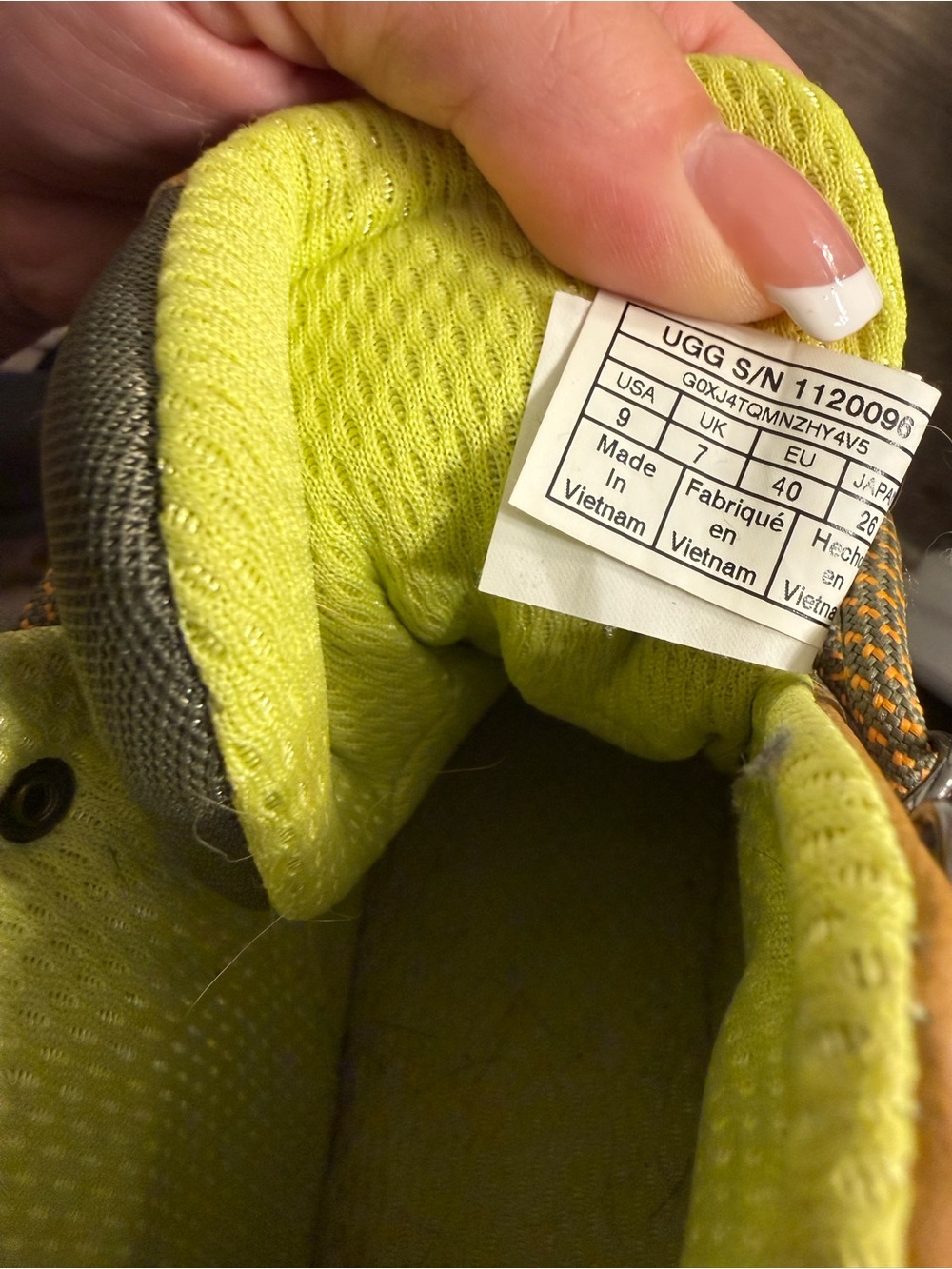 UGG Neon Yellow and Green Shoes - Picture 4 of 4
